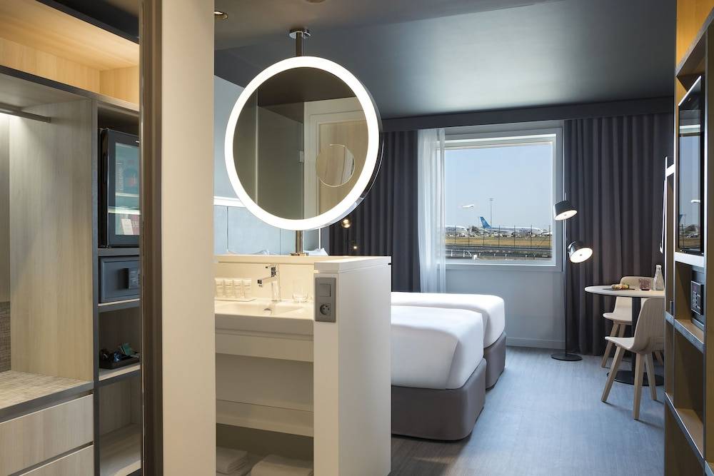 INNSiDE by Meliá Paris Charles De Gaulle 2
