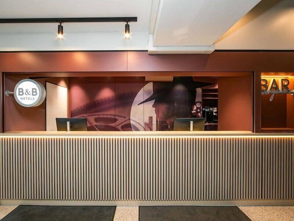 B&B HOTEL Berlin-Adlershof 2