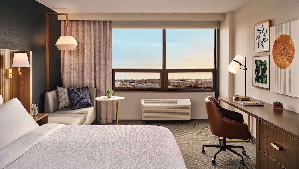 Holiday Inn & Suites Tijuana Downtown by IHG 2