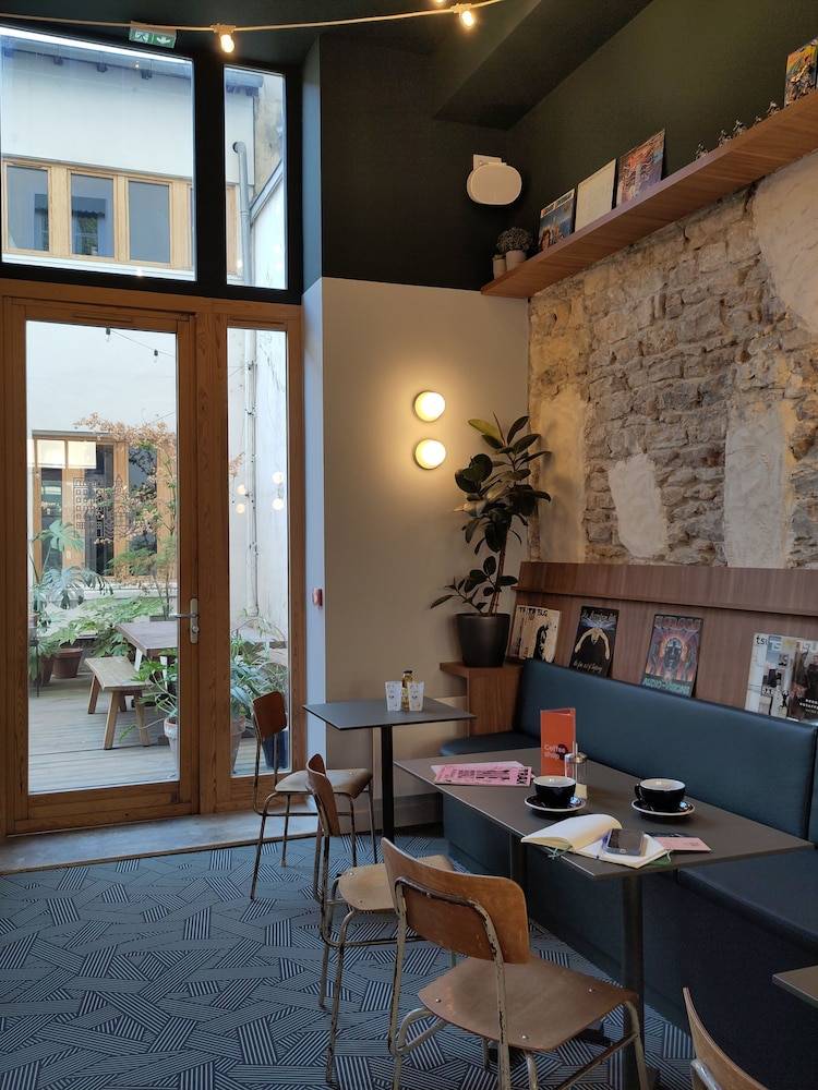 SLO Hostel Lyon Saxe 1