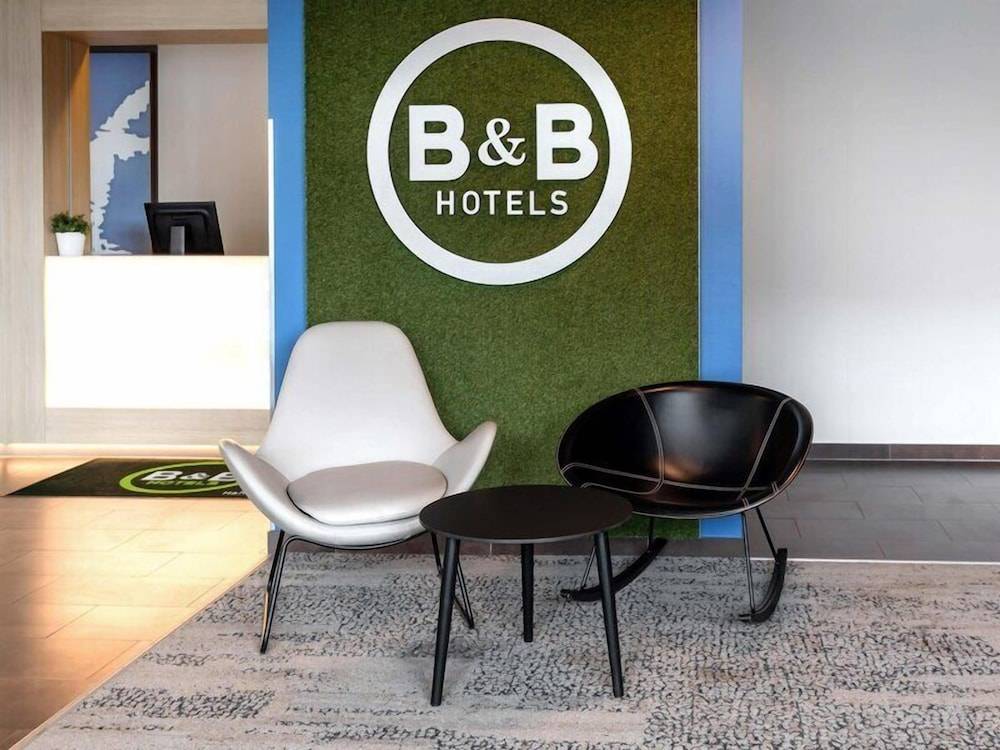 B&B HOTEL Frankfurt-Hahn Airport 2