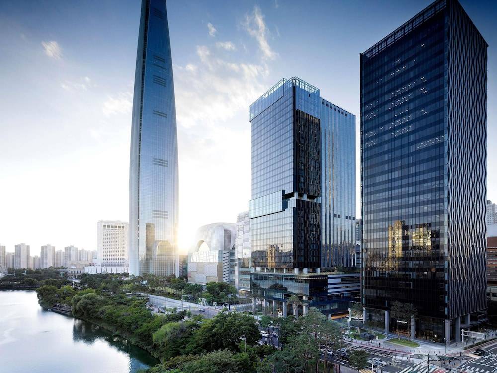 Sofitel Ambassador Seoul Hotel & Serviced Residences 1