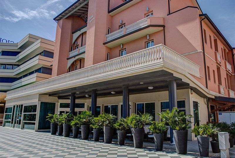 Hotel Fiamma & SPA Cesenatico 2