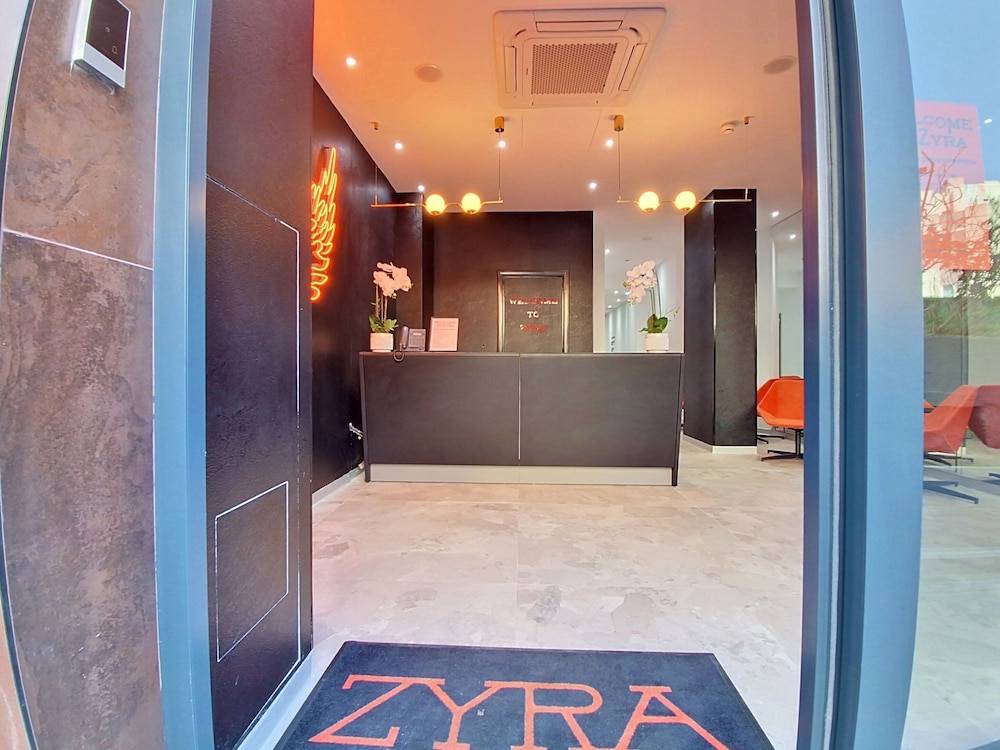 Zyra Hotel St Julians - Adults only 2
