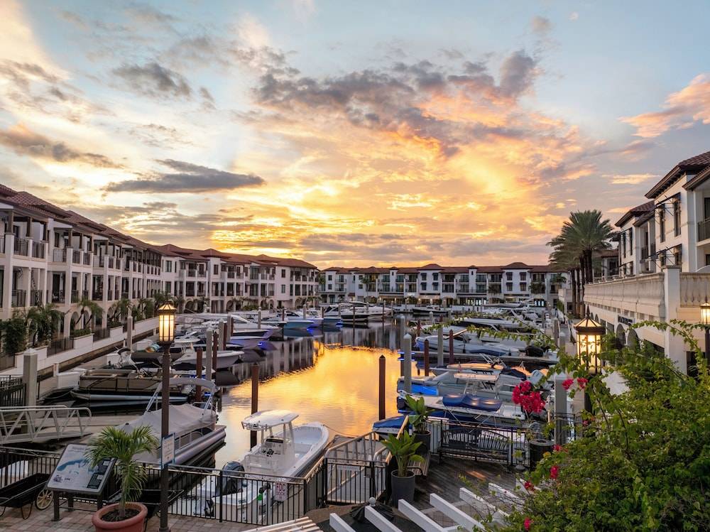 Naples Bay Resort and Marina 1