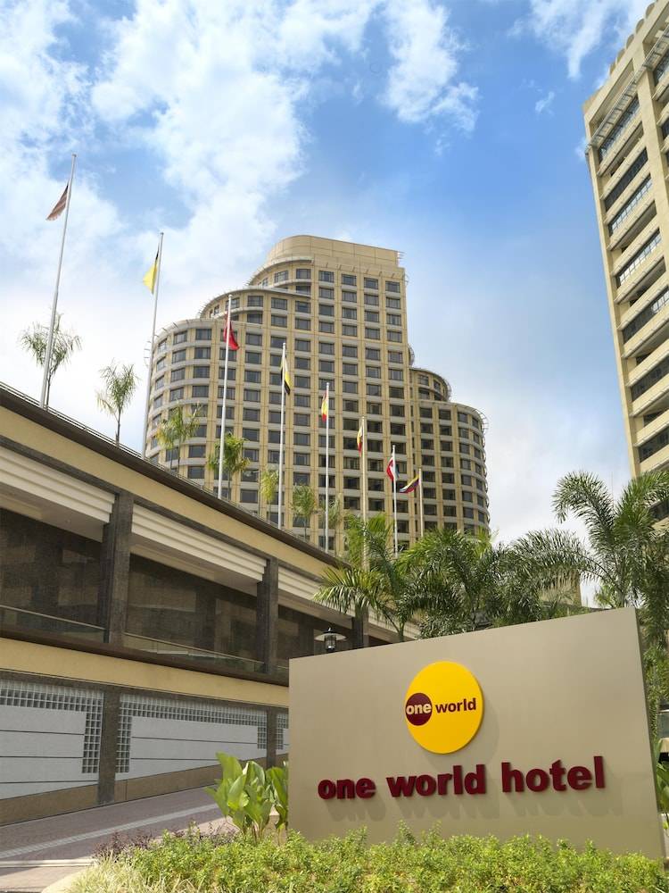 One World Hotel 1