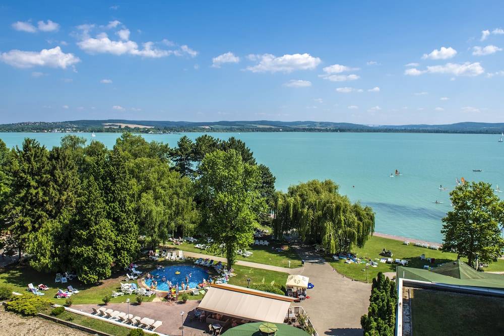 Club Tihany Resort 1