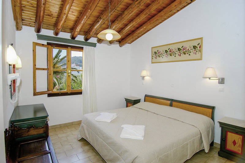 Hotel Olympia Village 2