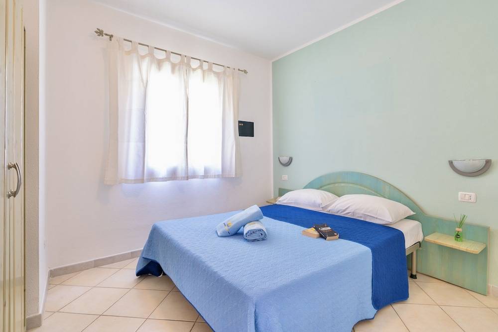 Residence with swimming- pool in Badesi 1