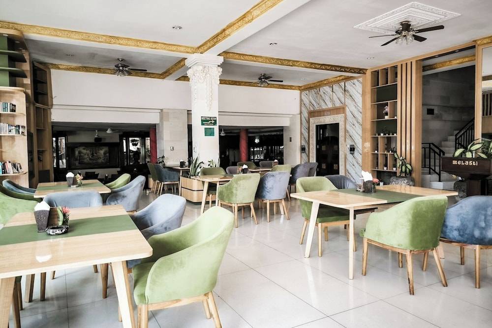 Melasti Kuta Beach Hotel & Spa 2