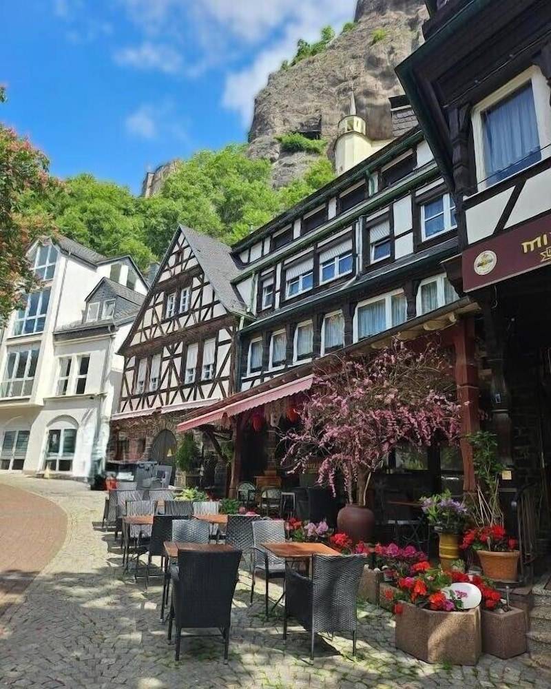Hotel Schloßschenke 1