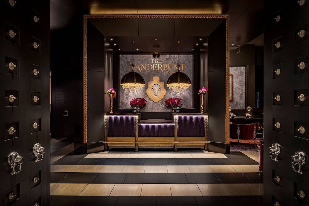The Vanderpump Las Vegas Hotel & Casino - A Caesars Rewards Destination 2