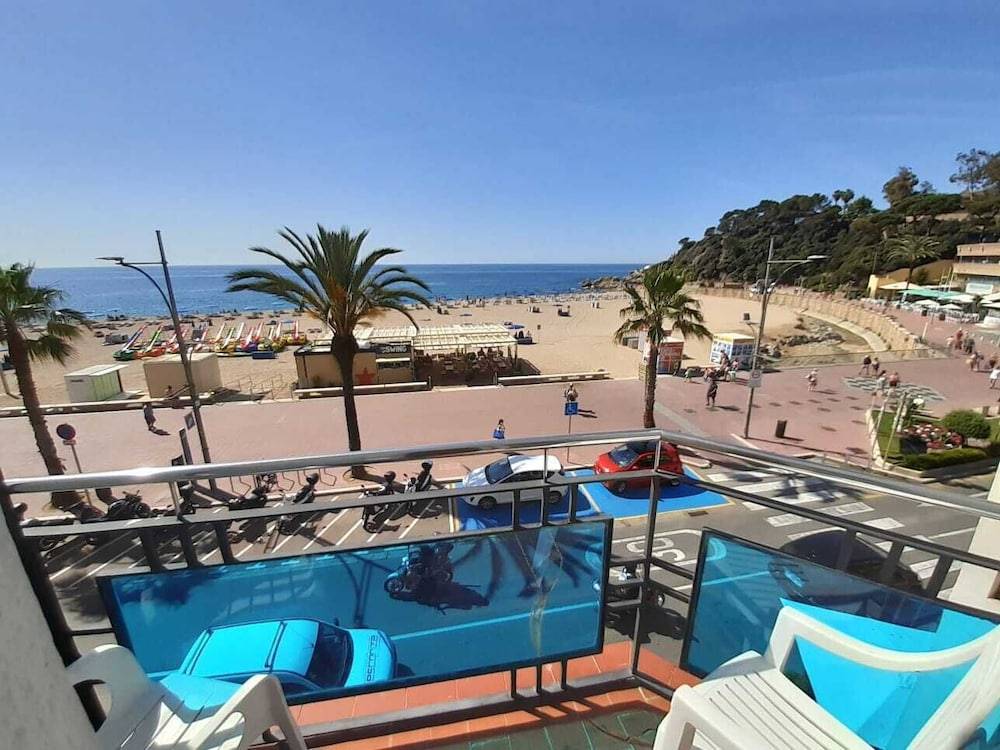 Hostal Lloret Playa 1