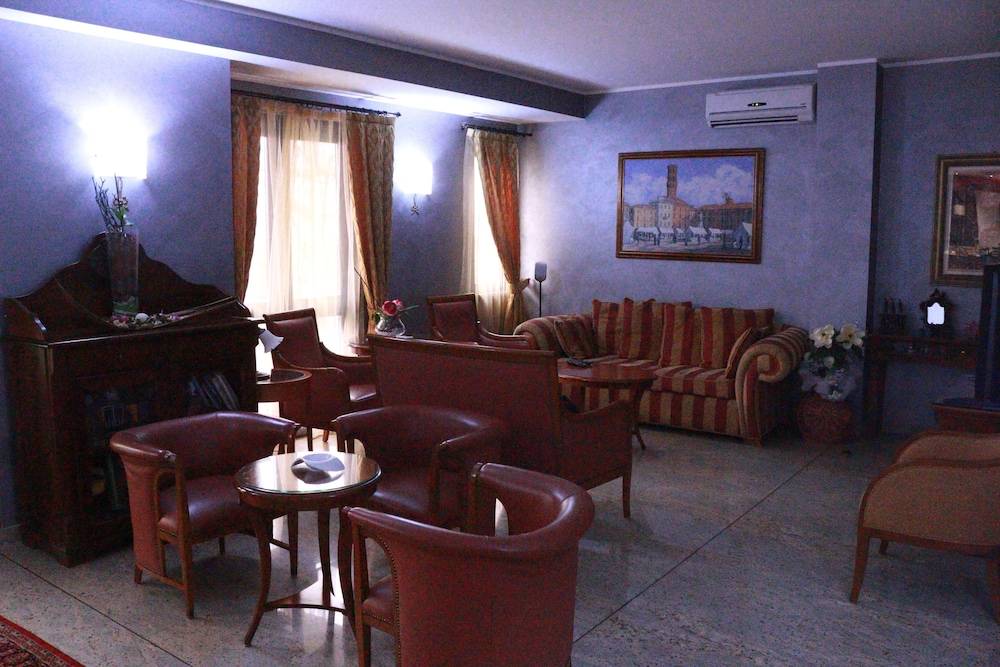 Hotel Garibaldi 2