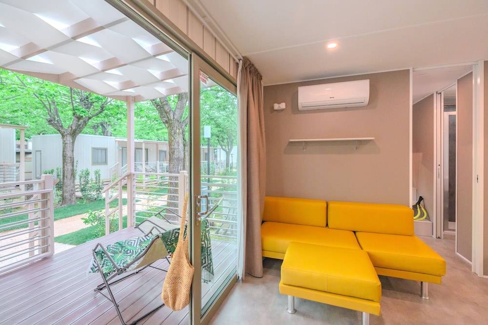 Village & Glamping Riva Blu 2
