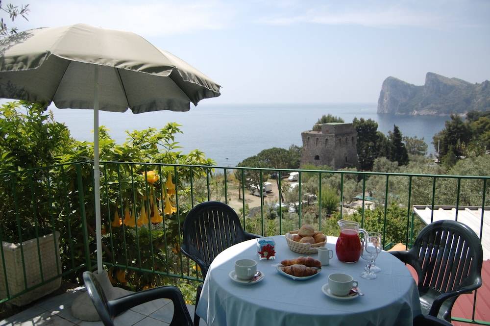 Marina del Cantone Chalet 1