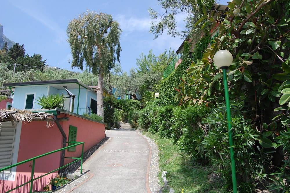 Marina del Cantone Chalet 2