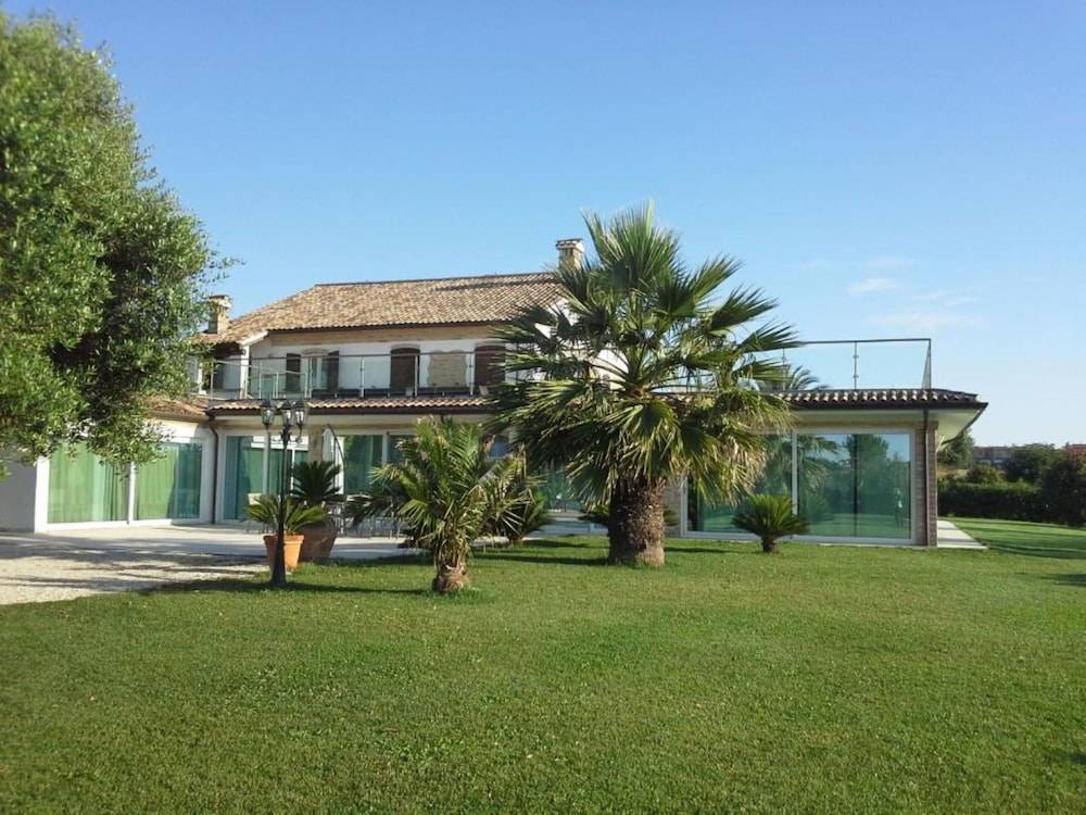 Villa Belvedere Degli Ulivi 1