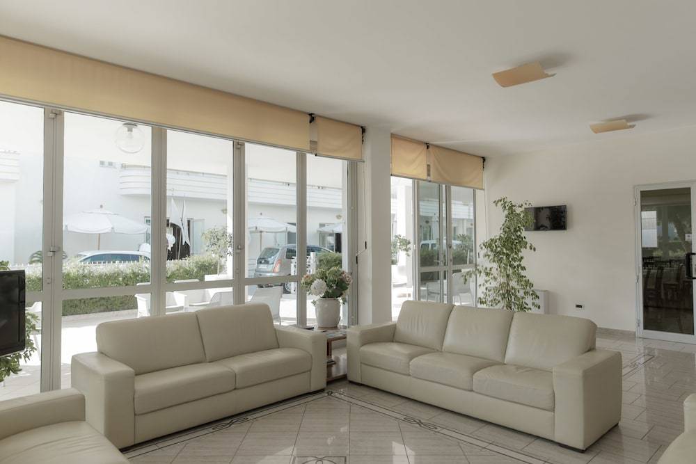 Hotel Caravel 2