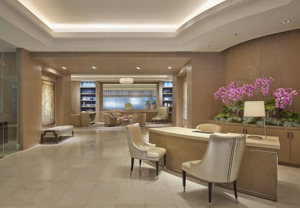 Shangri-La Residences The Fort, Manila 2