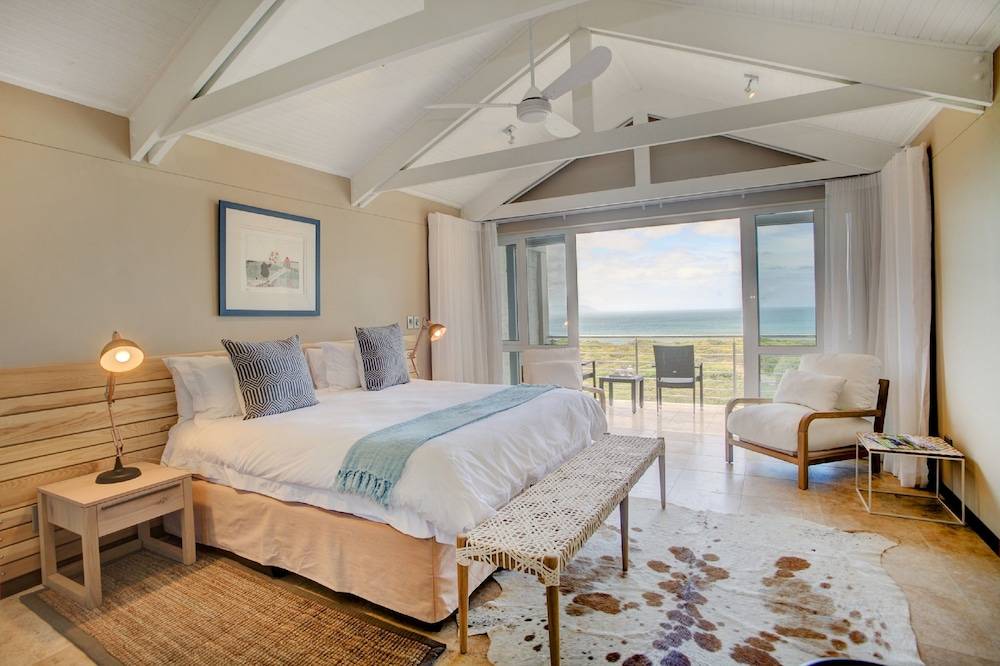 Abalone Guest Lodge 1