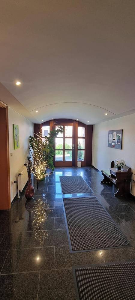 Hotel Alt Oesselse 2