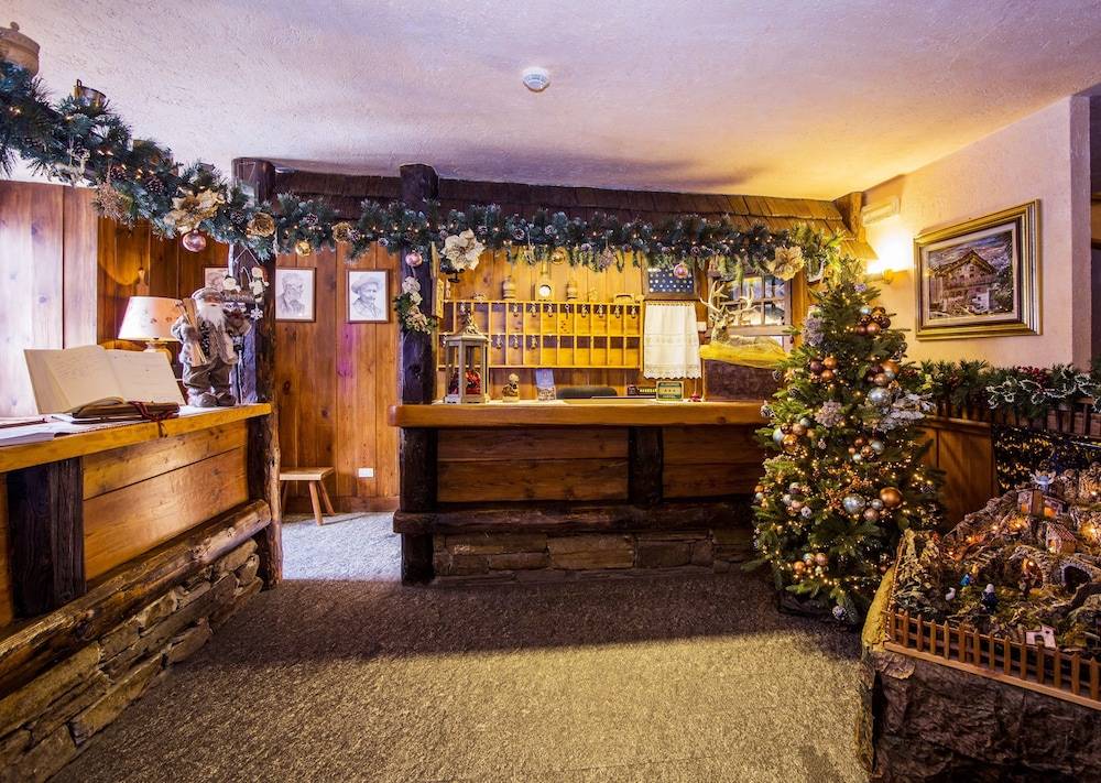 Hotel Des Glaciers 2