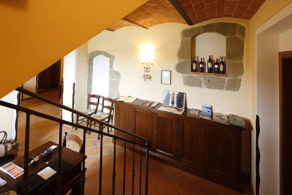 Agriturismo Poggio Al Tufo 2