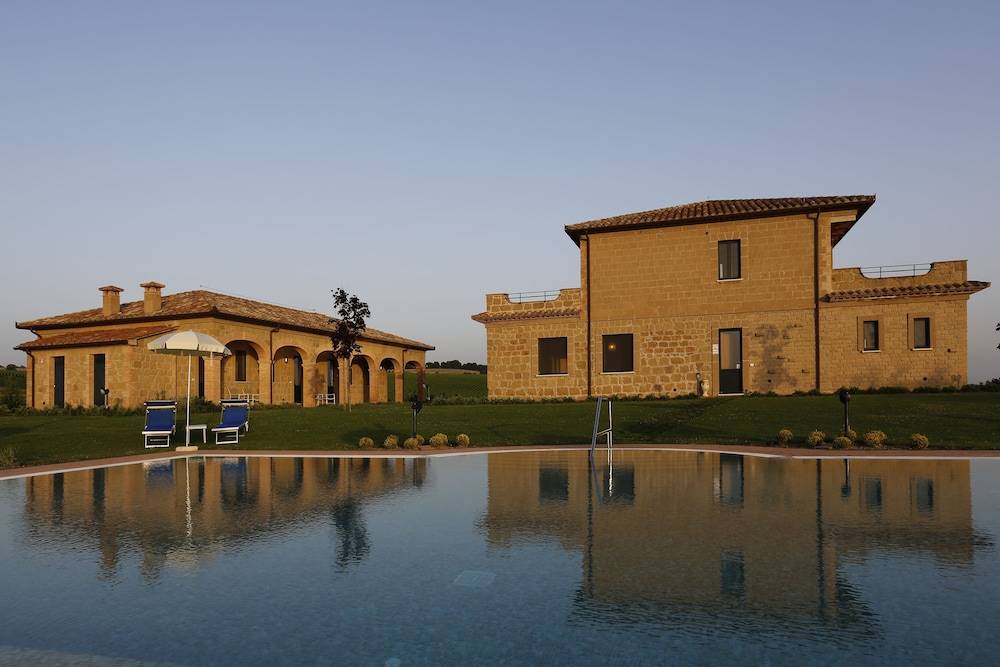 Agriturismo Poggio Al Tufo 1