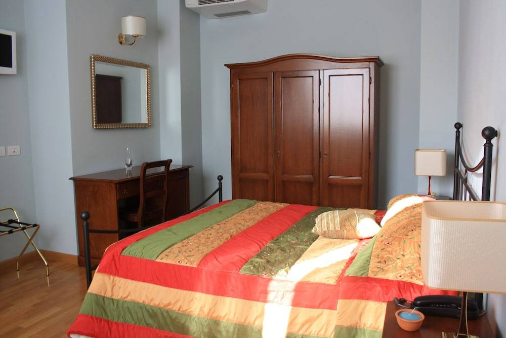 Relais Forti 1