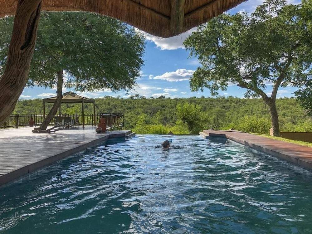 Muweti Bush Lodge 1