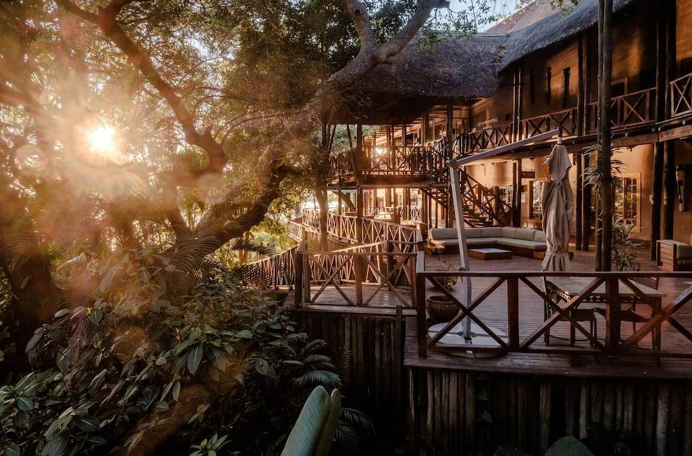Chobe Marina Lodge 1