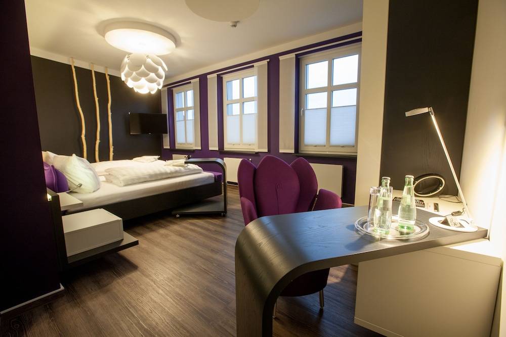Aragon-Hotel-Garni 1