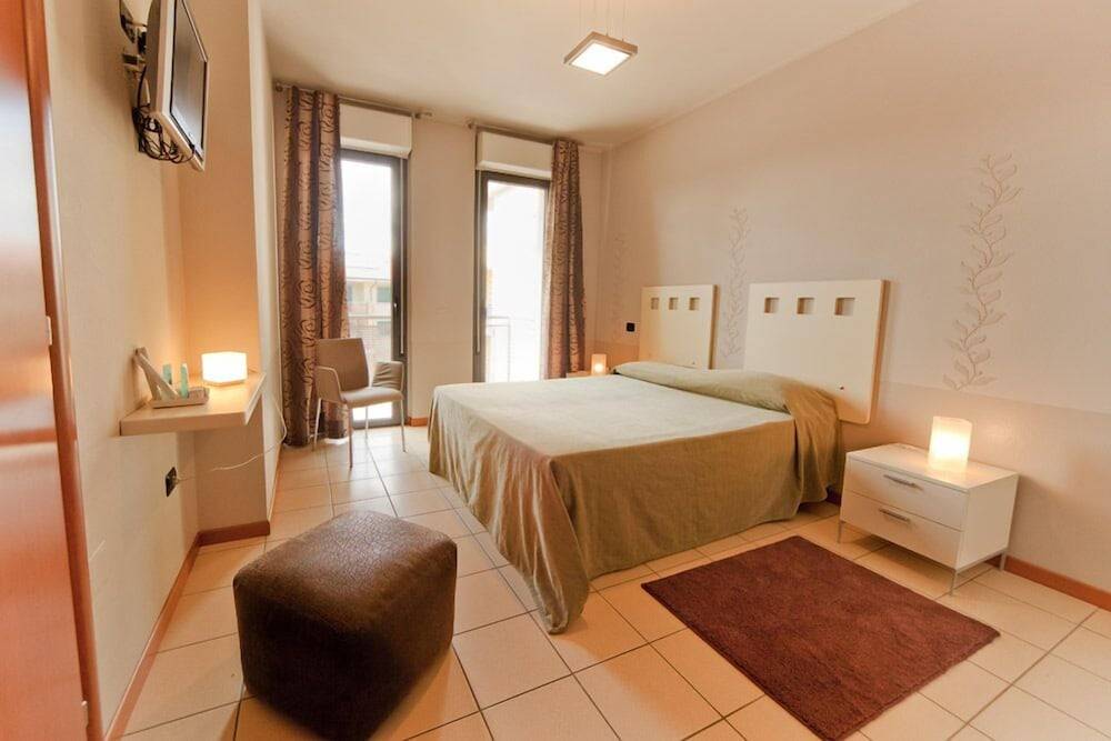 Agorà Hotel - Calamandrana 2