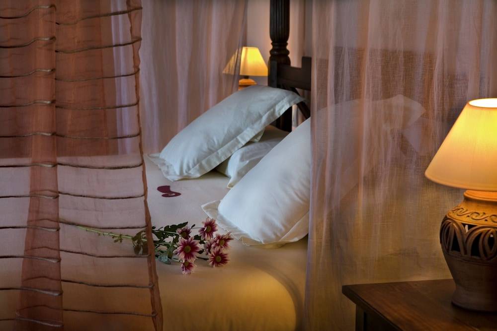 Hotel Rural La Data 1