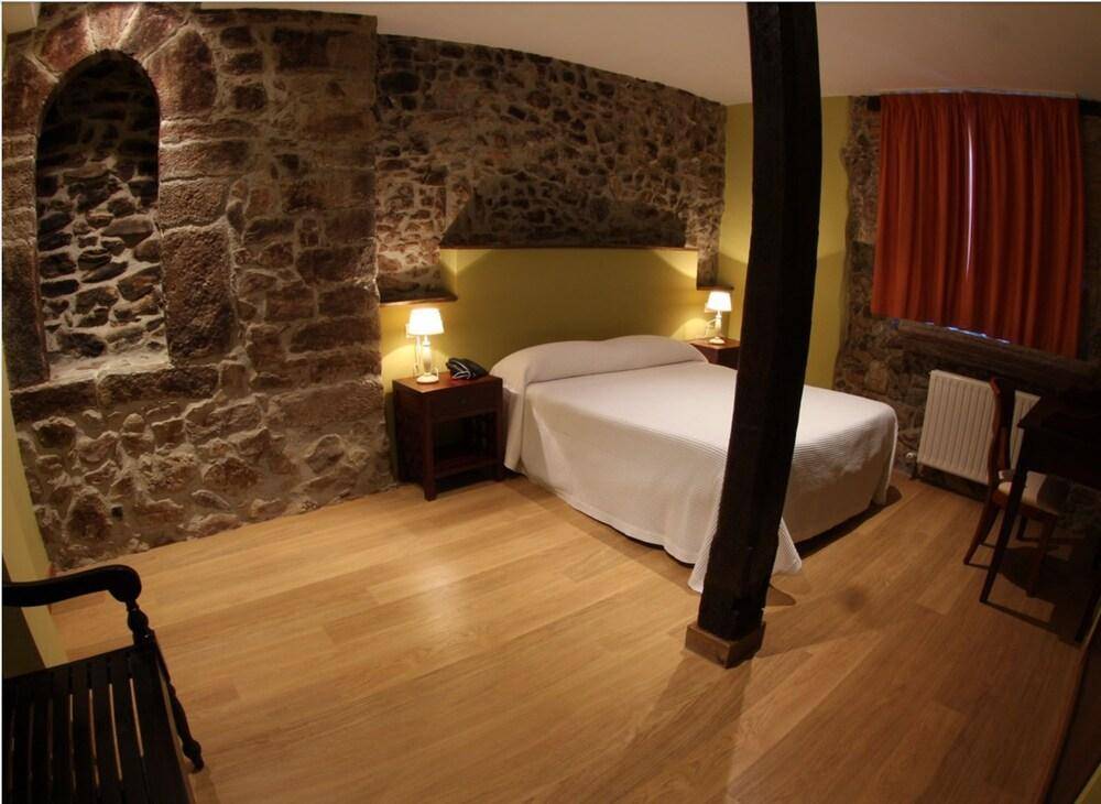Hotel Casona Cuervo 1