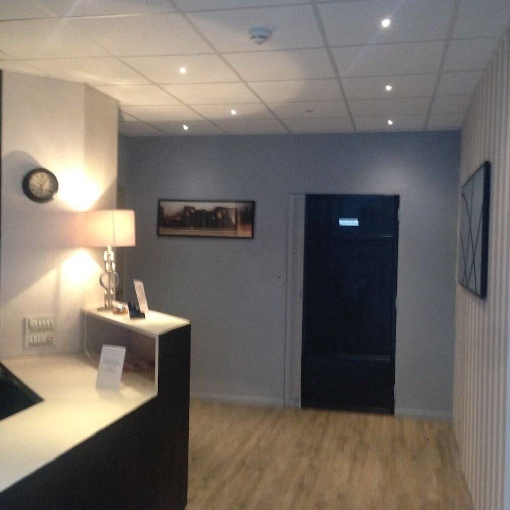 Hotel Les Voyageurs 2