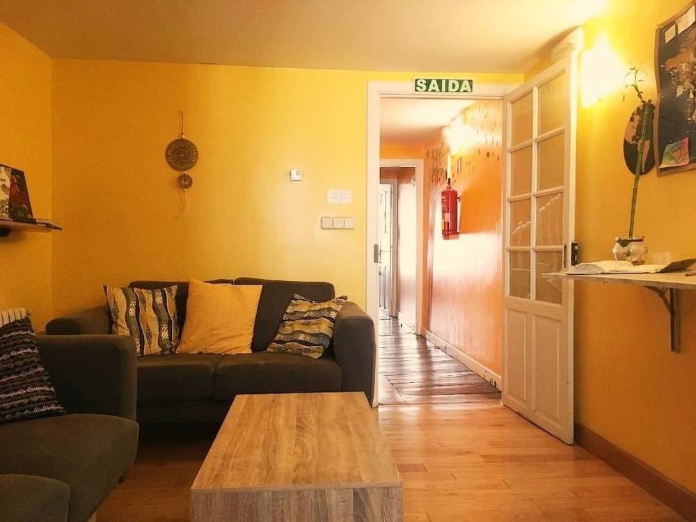 Albergue Azabache 2