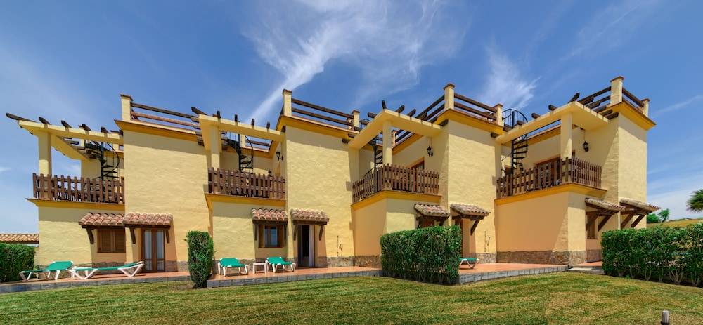 Apartamentos Villafaro Conil 1