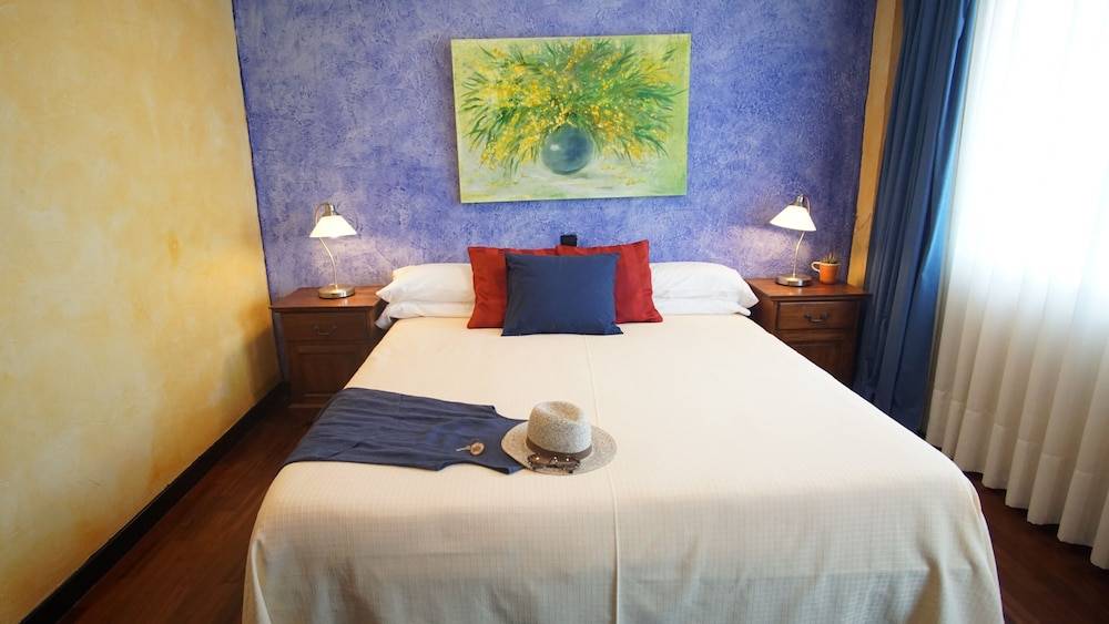 Hotel Tikar 1