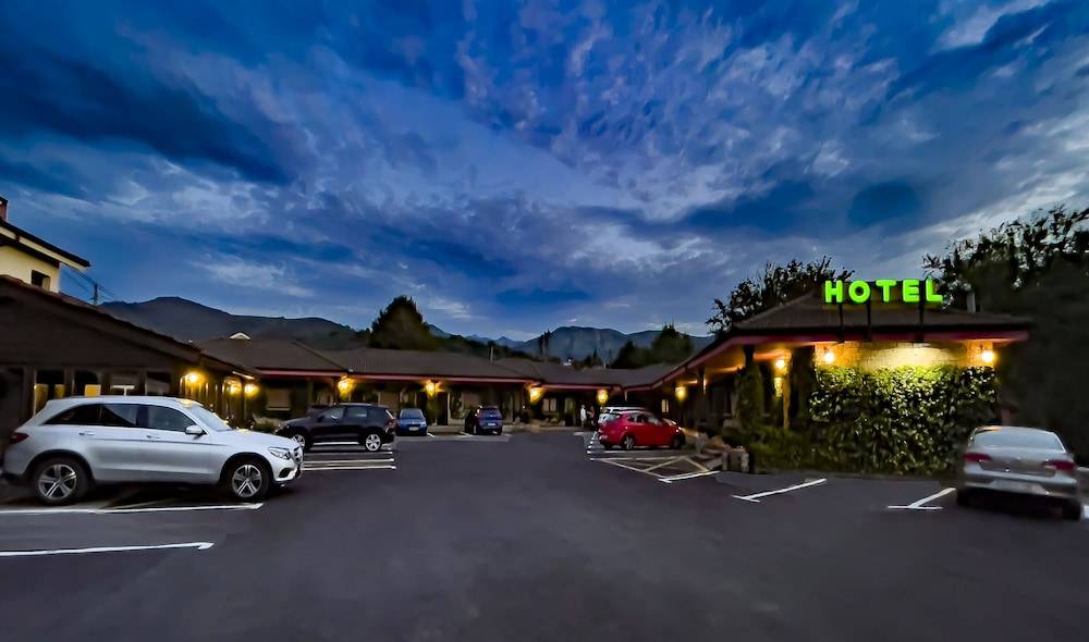 Hotel Rural "La Ruta De Cabrales" 1