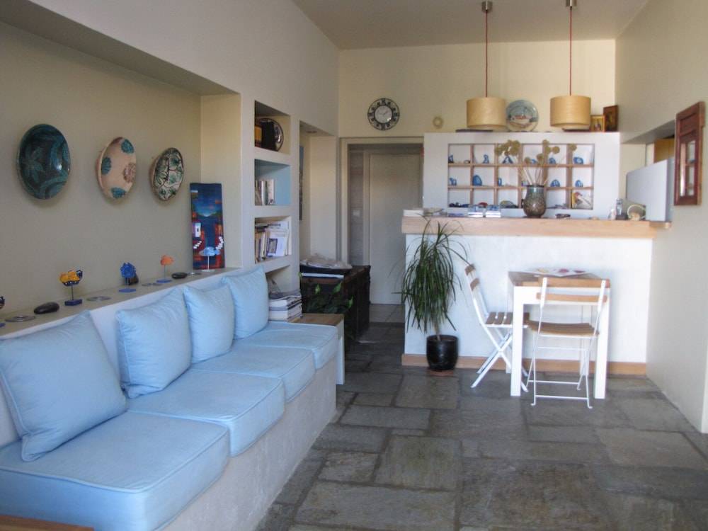 Thea Home Hotel by Booking Kottas 2