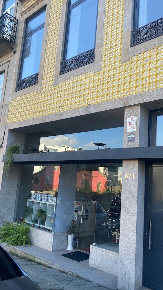 EVOLUE HOTEL 1