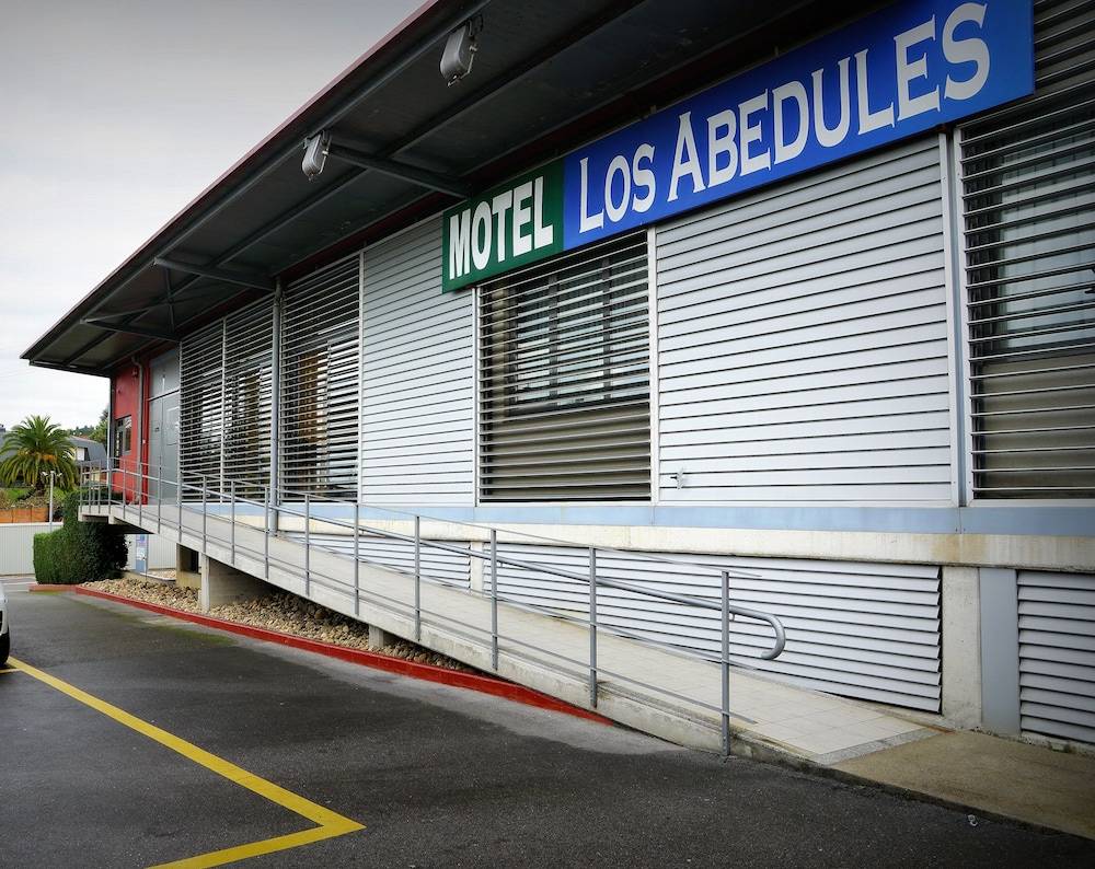 Motel Los Abedules 1