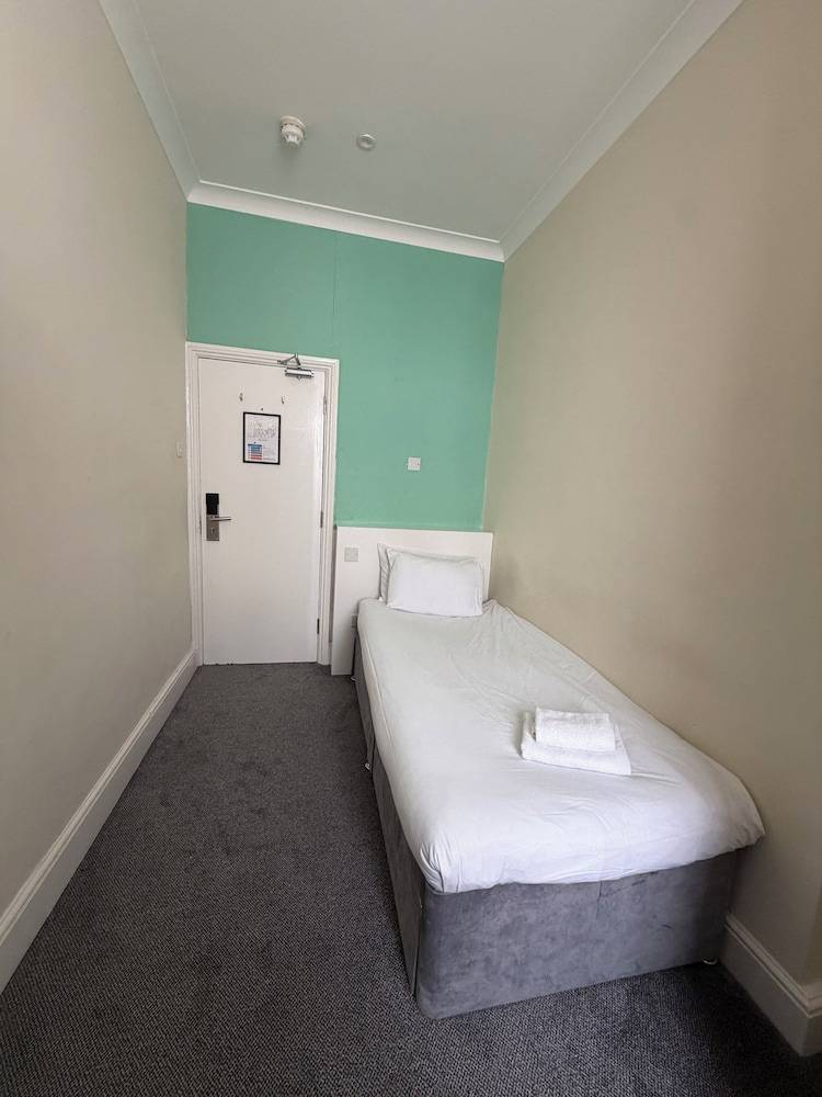 The Brighton Hotel 2