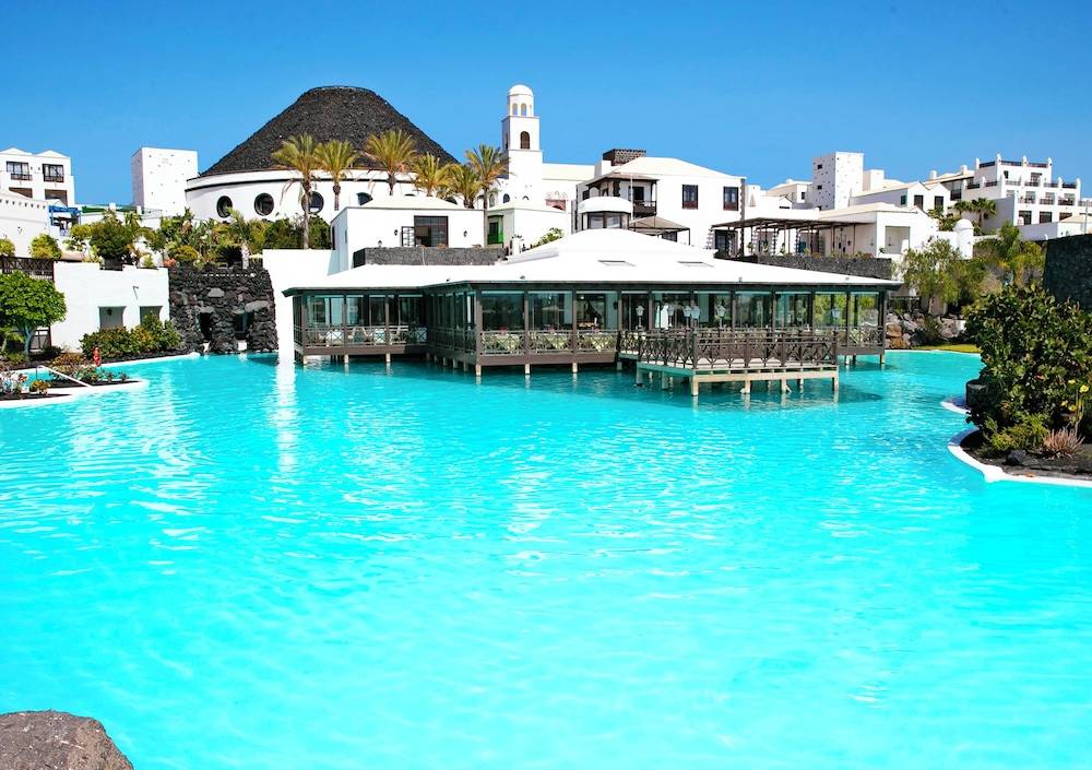Hotel LIVVO Volcán Lanzarote 1