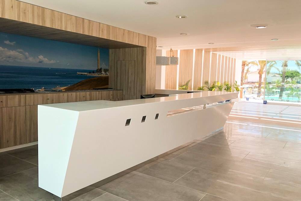 Hotel LIVVO Dunagolf Suites 2