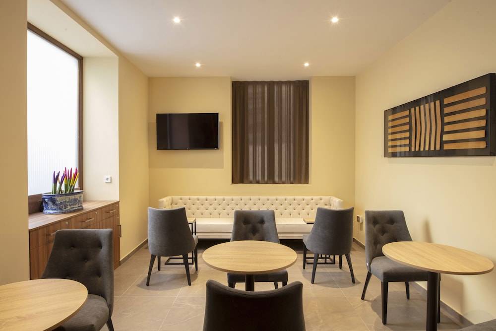SH Suite Palace 2