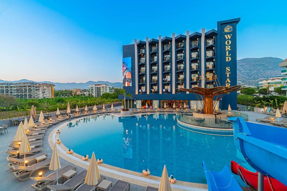 World Star Beach Resort & Spa 1