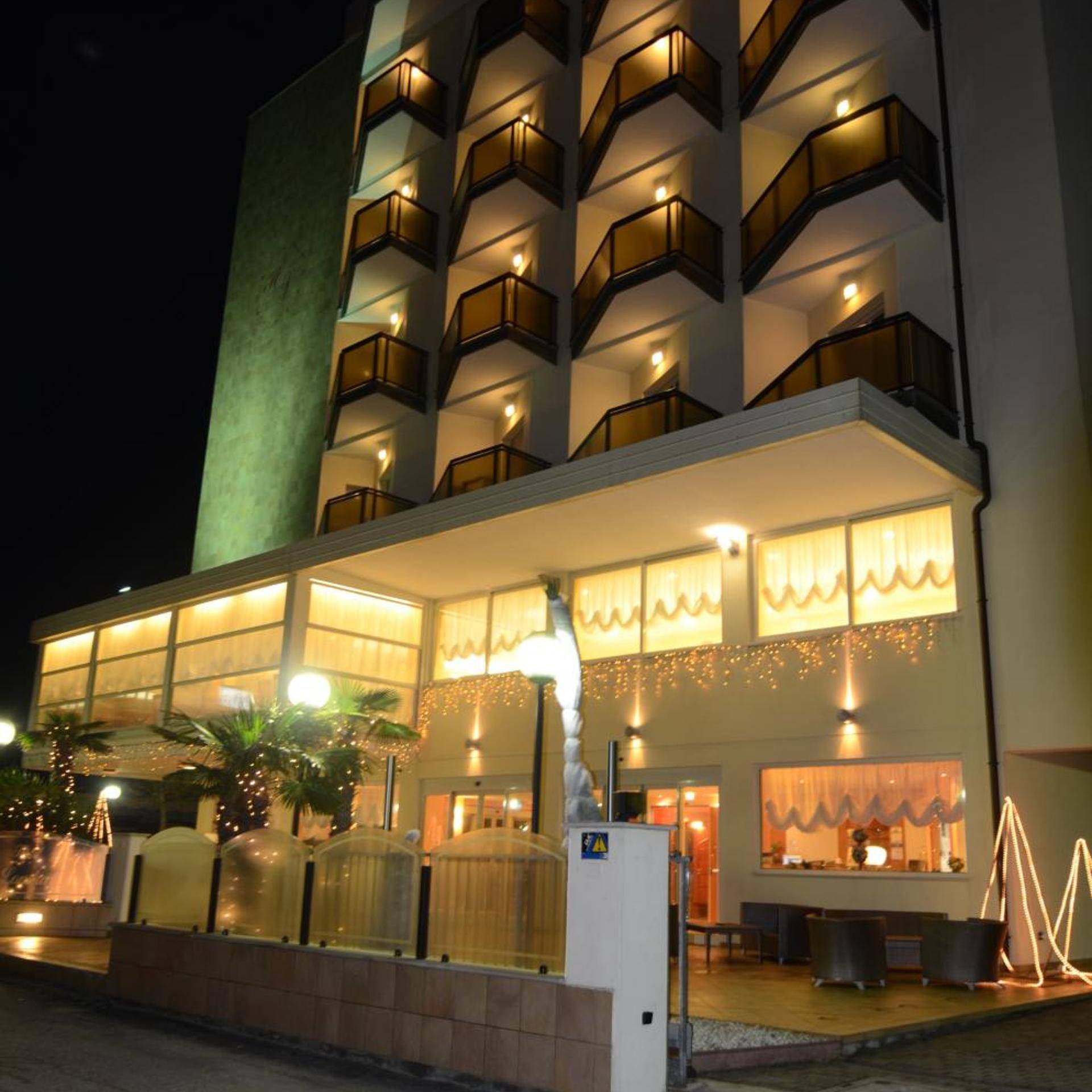 Hotel Londra 2